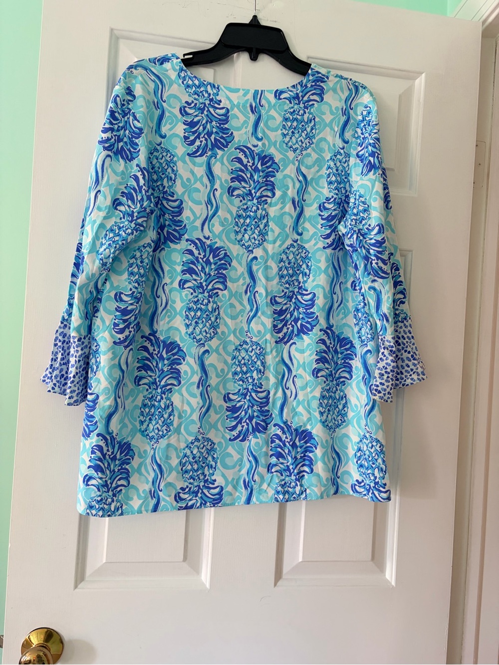 Lilly Pulitzer Aqua & Cobalt Pineapple-Print Tunic - Picture 2 of 3